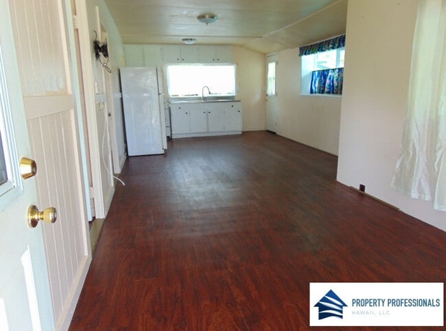 Photo - Cute & Clean in Volcano