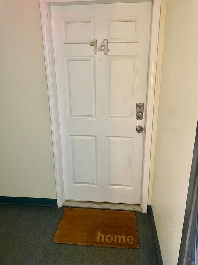 Building Photo - 329 E 14th Ave Unit 329 E 14th Ave #14