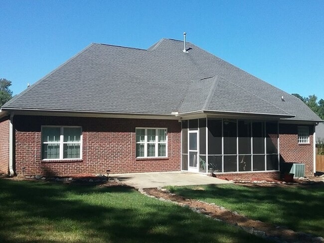 Photo - Evans Home * Millshaven Subdivision * Main Floor Primary