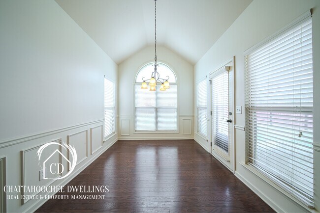 Photo - 30 Churchhill Dr