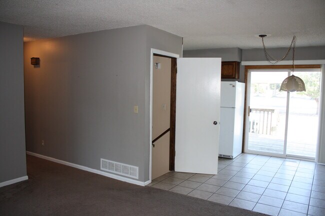 Photo - 1806 W 40th St