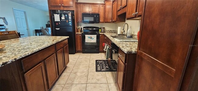 Photo - 1823 SE 15th St