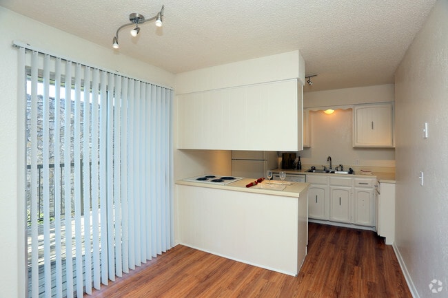 1BR - 750SF - Kitchen and Dining Area