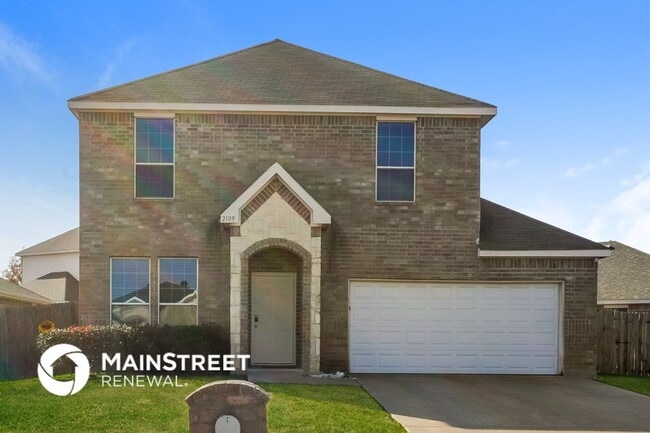 Building Photo - 2109 Shane Ave