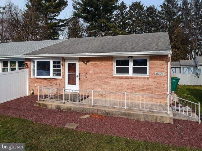 Building Photo - 6301 Salem Park Cir Rental
