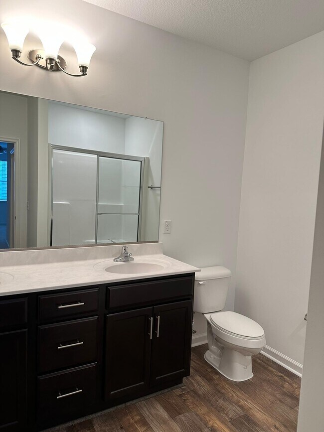 Photo - 1733 Dromolin Dr