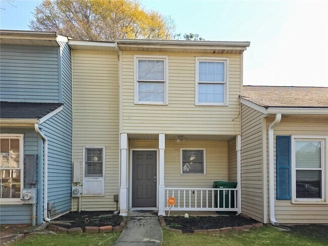 Photo - 2378 Cove Rd