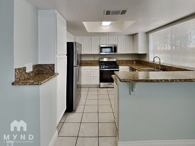 Photo - 2611 Ashmoore Dr