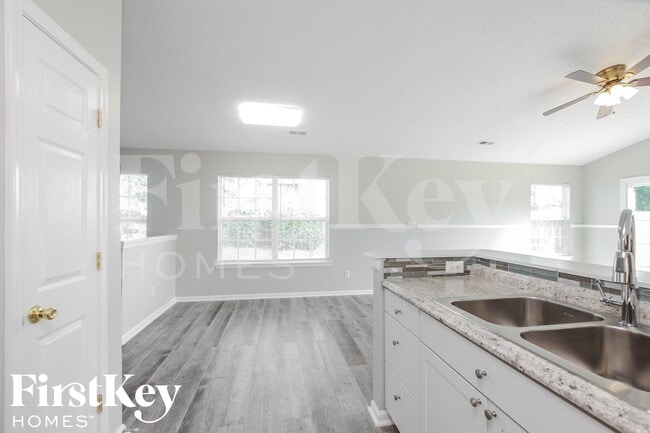 9610 Rau Ct