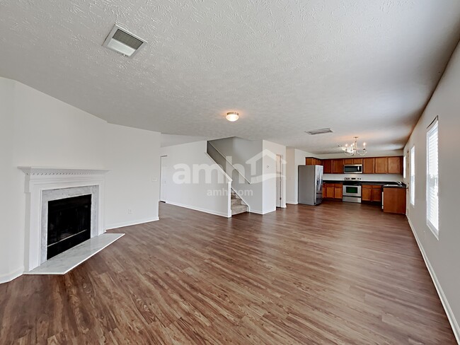 Photo - 3429 Boxelder Way