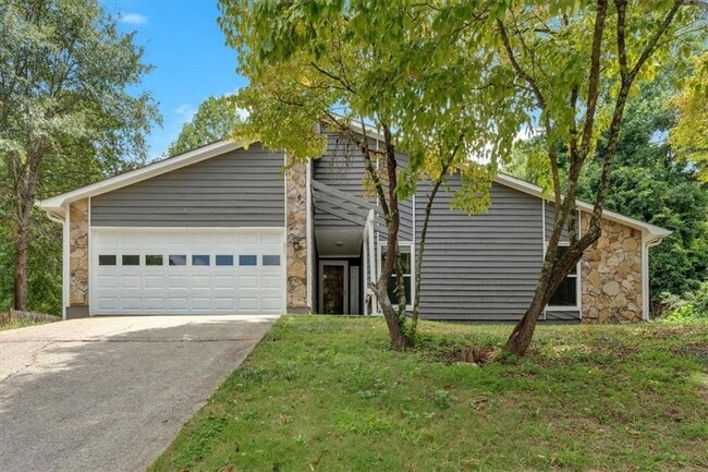 Building Photo - 4740 Jamerson Forest Pkwy Rental
