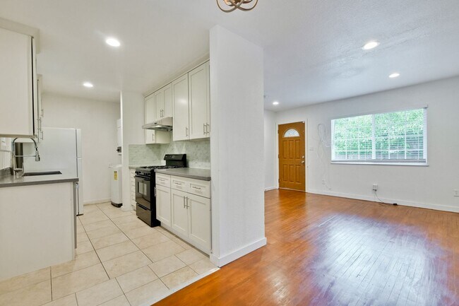 Photo - I Street Unit 1364