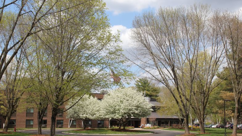 Naubuc Green Apartments