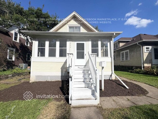 Building Photo - 1024 25th Ave SE Rental