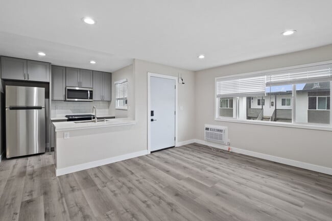 Charle Square Apartments