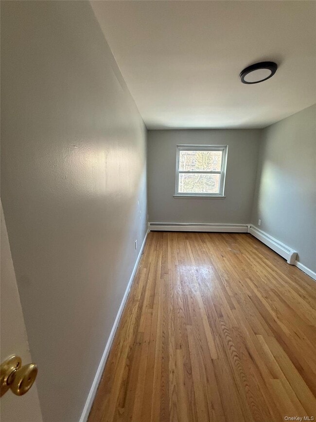 Photo - 5606 Riverdale Ave