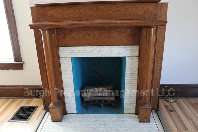 Photo - 213 6th Ave Unit 2