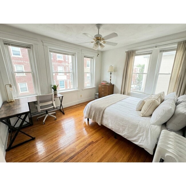 Photo - 17 Price Rd Unit 8