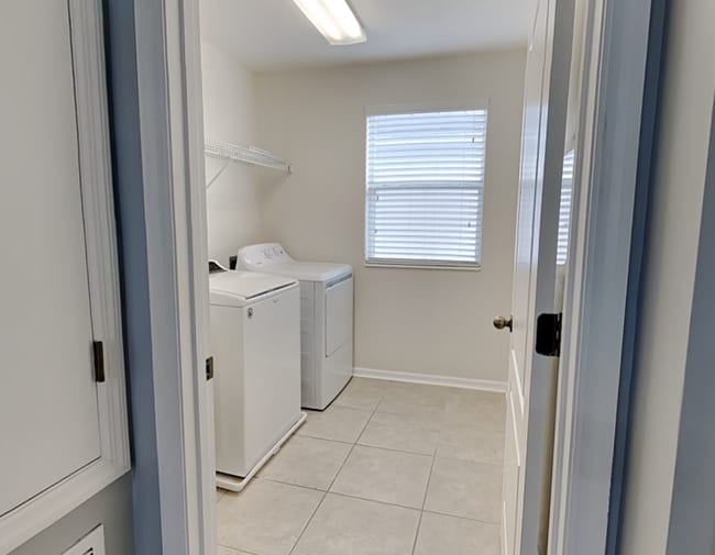 Photo - 5955 Paxton Ct