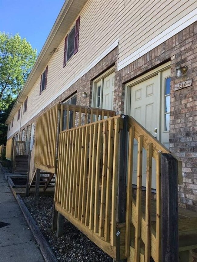 Building Photo - 514 W Northlane Dr