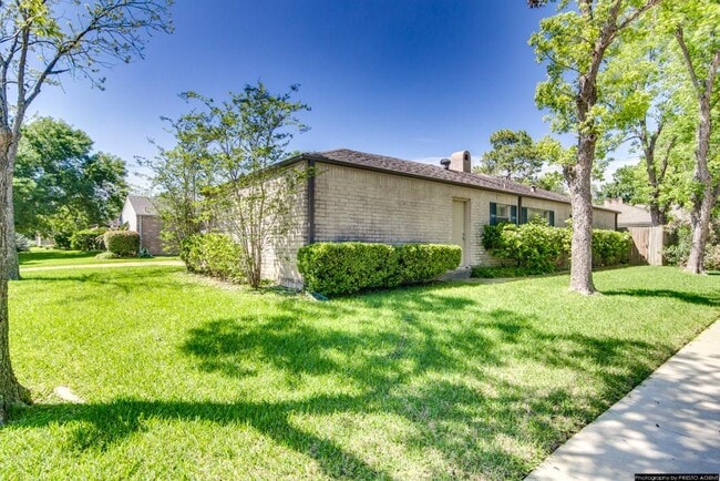 Photo - 12002 Rocky Knoll Dr
