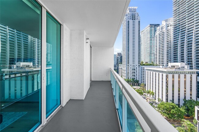 Photo - 951 Brickell Ave Unit 1505