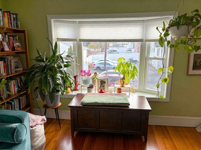 Building Photo - 54 Bolton St Unit 52