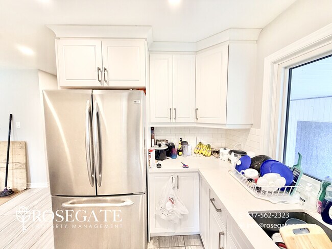 Photo - Charming 3-Bedroom Main-Level Home with Ba... Unit 1