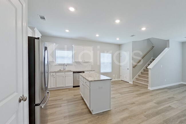 Photo - 5147 Cobalt Fls Bnd