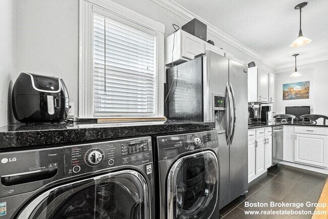 Photo - 773 Columbia Rd Unit 3