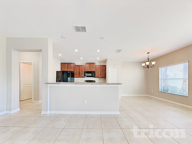 Photo - 4938 Reflecting Pond Cir