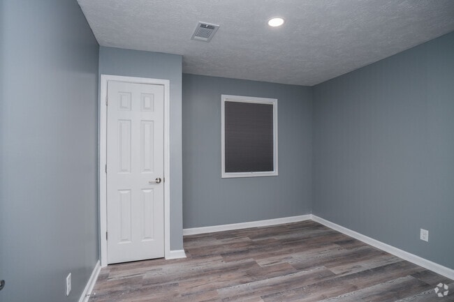 2BR, 1 BA - 600SF - Primary Bedroom - Russell Ridge Estates