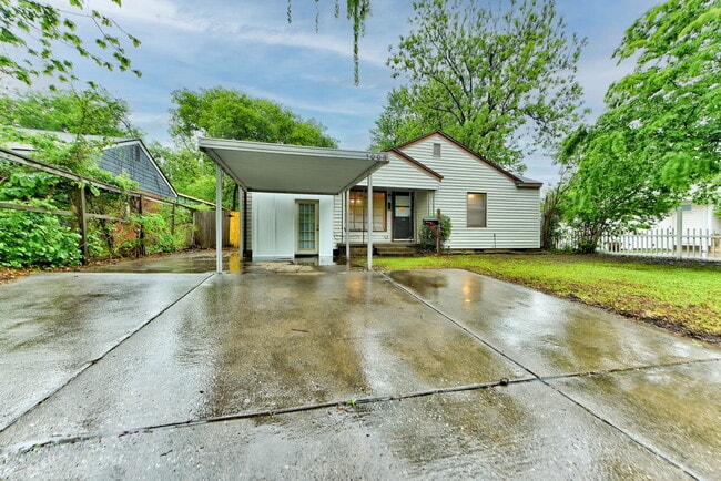 Photo - 1005 W Eufaula St