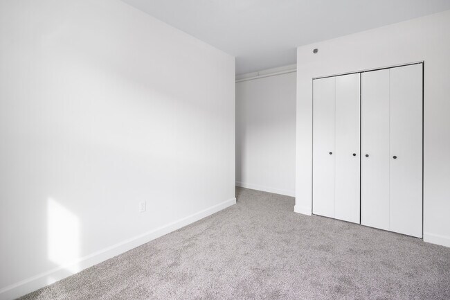 Photo - Van Dyke Village Apartments