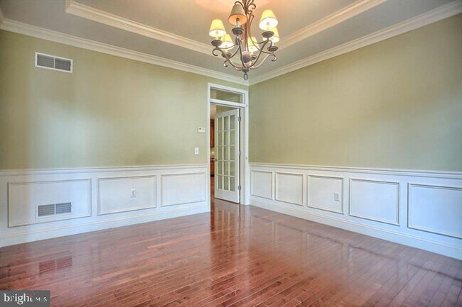 Photo - 1121 Stone Creek Dr