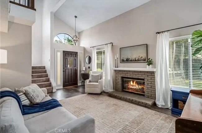 Photo - 4554 Meadow Pl