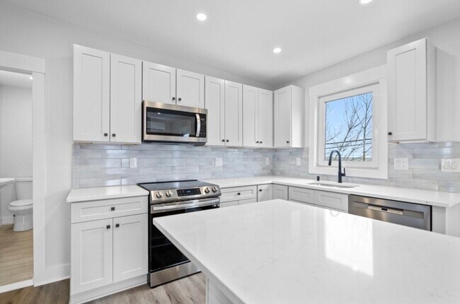 Photo - 6 Garfield Ave Unit 1