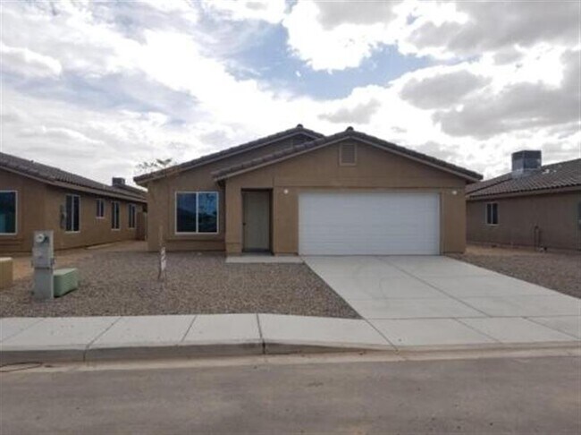 BEAUTIFUL CITY OF YUMA - BEAUTIFUL CITY OF YUMA House