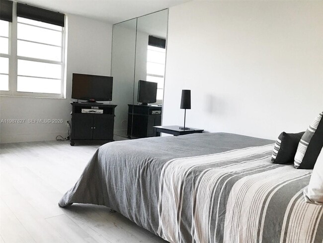 Photo - 100 Lincoln Rd Unidad 1024