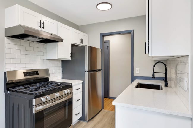 Building Photo - 6141 Nicollet Ave Rental