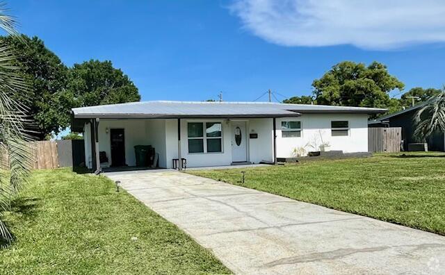 Building Photo - 677 Cheyenne Ave Rental