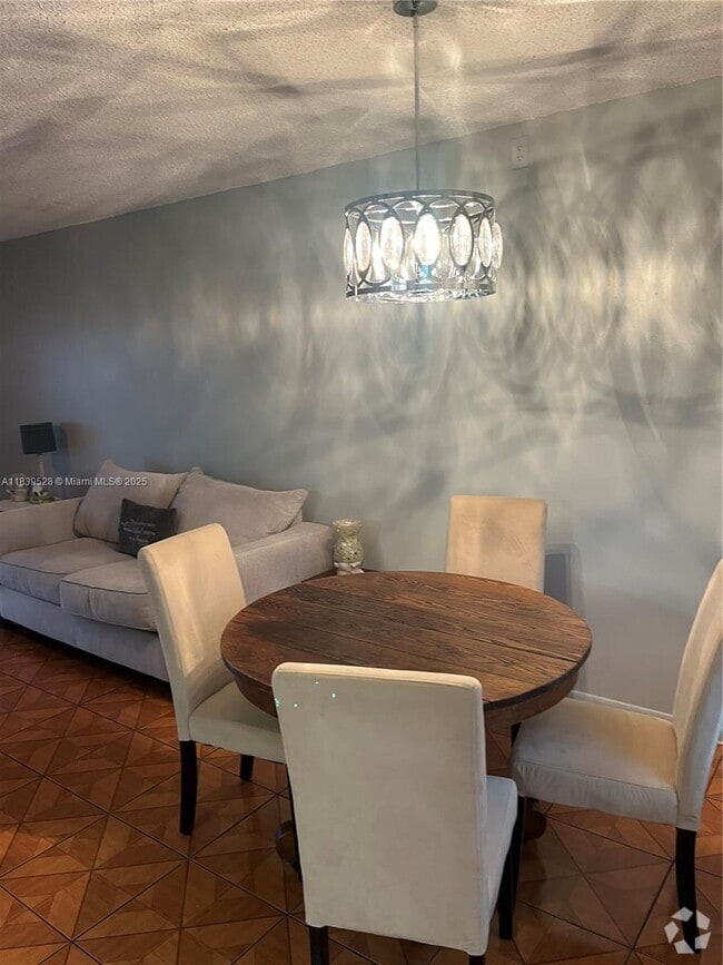 Building Photo - 4143 N Ocean Blvd Unit 303 Rental