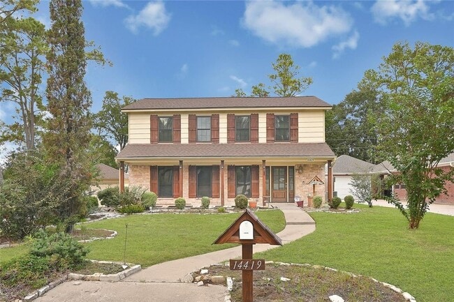 Photo - 14419 Ravenhurst Ln