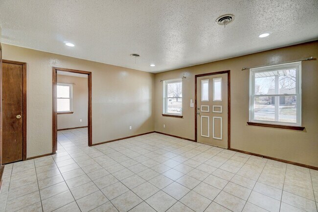 Photo - Charming 2-Bedroom Home with Fenced Backyard in the Heart of Choctaw! Ask About Our $250 Off Move...