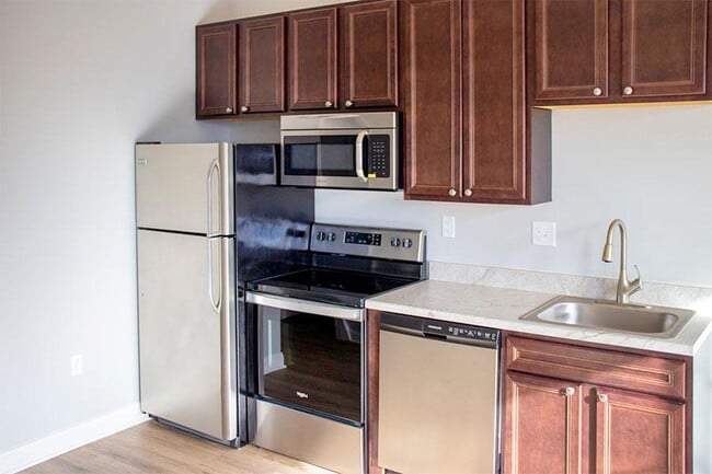UNION HOUSE APARTMENTS