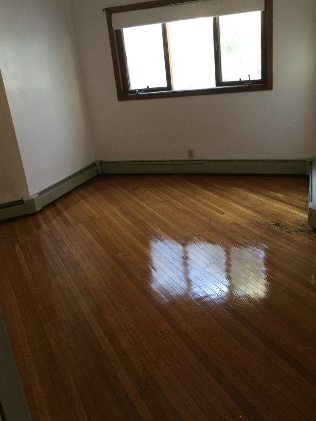 Photo - 15 Cherry St Unit #1