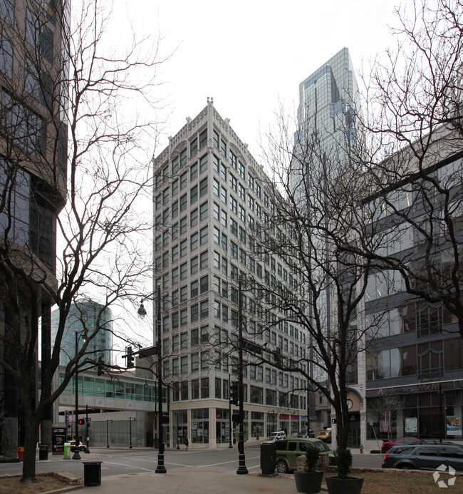 Building Photo - Chambers Lofts