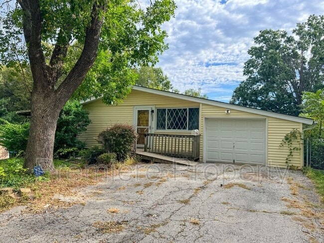 Photo - 5803 N Highland Ave