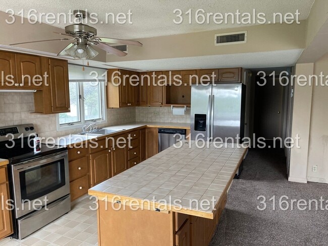 Photo - 110 Cherry Hills Ct Unit 112