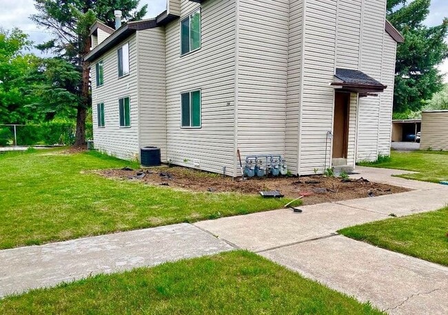 Photo - 340 N 300 W